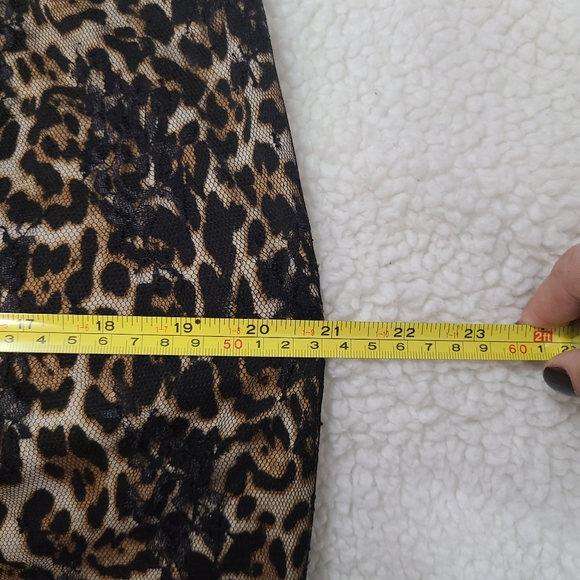 Max & Co. leopard and lace pencil skirt - Picture 4 of 8